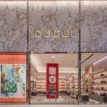 is gucci cheaper at sydney airport|gucci store sydney airport.